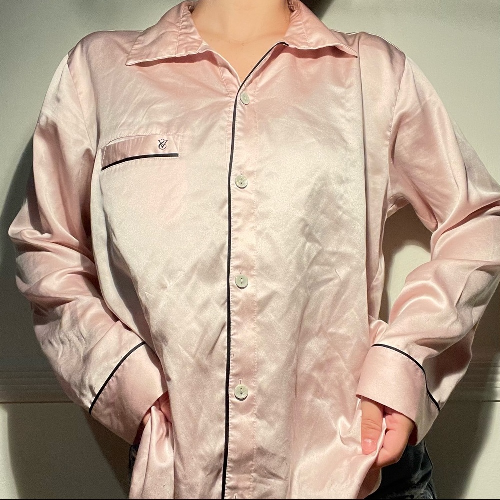 VINTAGE VICTORIA SECRET PINK PAJAMA TOP💗